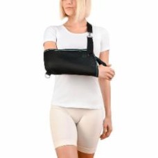 Бандаж для руки (платок) Алком 3004 р. 1 черный