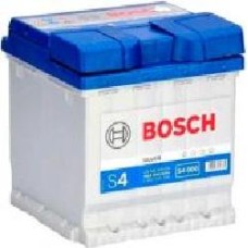 Аккумулятор автомобильный Bosch S4 010 44А 12 B 0 092 S40 001 «+' справа