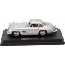 Автомодель Bburago 1:24 MERCEDES-BENZ 300 SL 1954 красный серебристый 18-22023