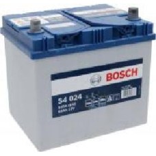 Аккумулятор автомобильный Bosch 6СТ-60 60А 12 B «+' справа