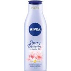 Молочко для тела Nivea Цветок Сакуры 200 мл